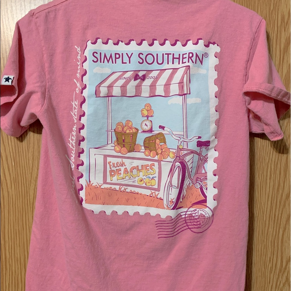 Simply Southern size small T-shirt
